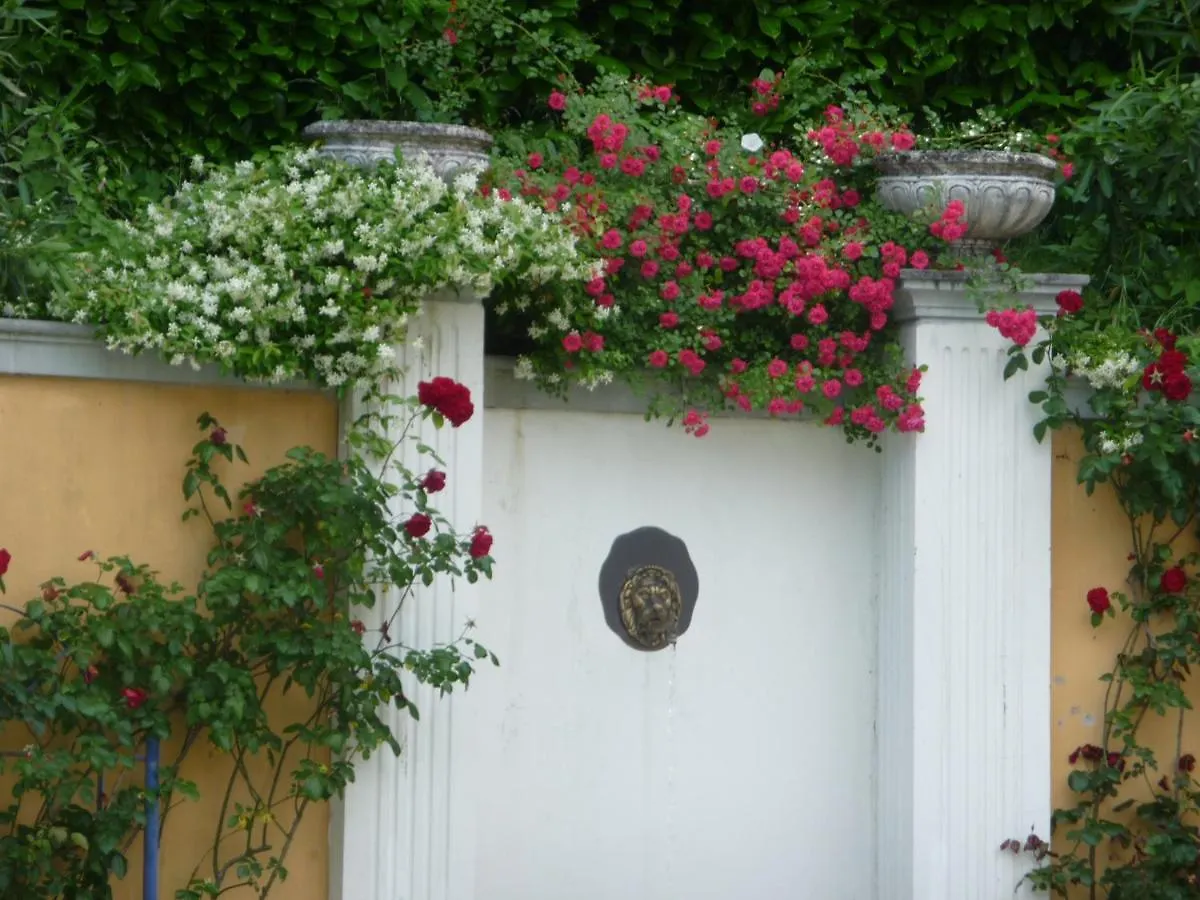 Ville Lago Lugano Porto Ceresio Apartment