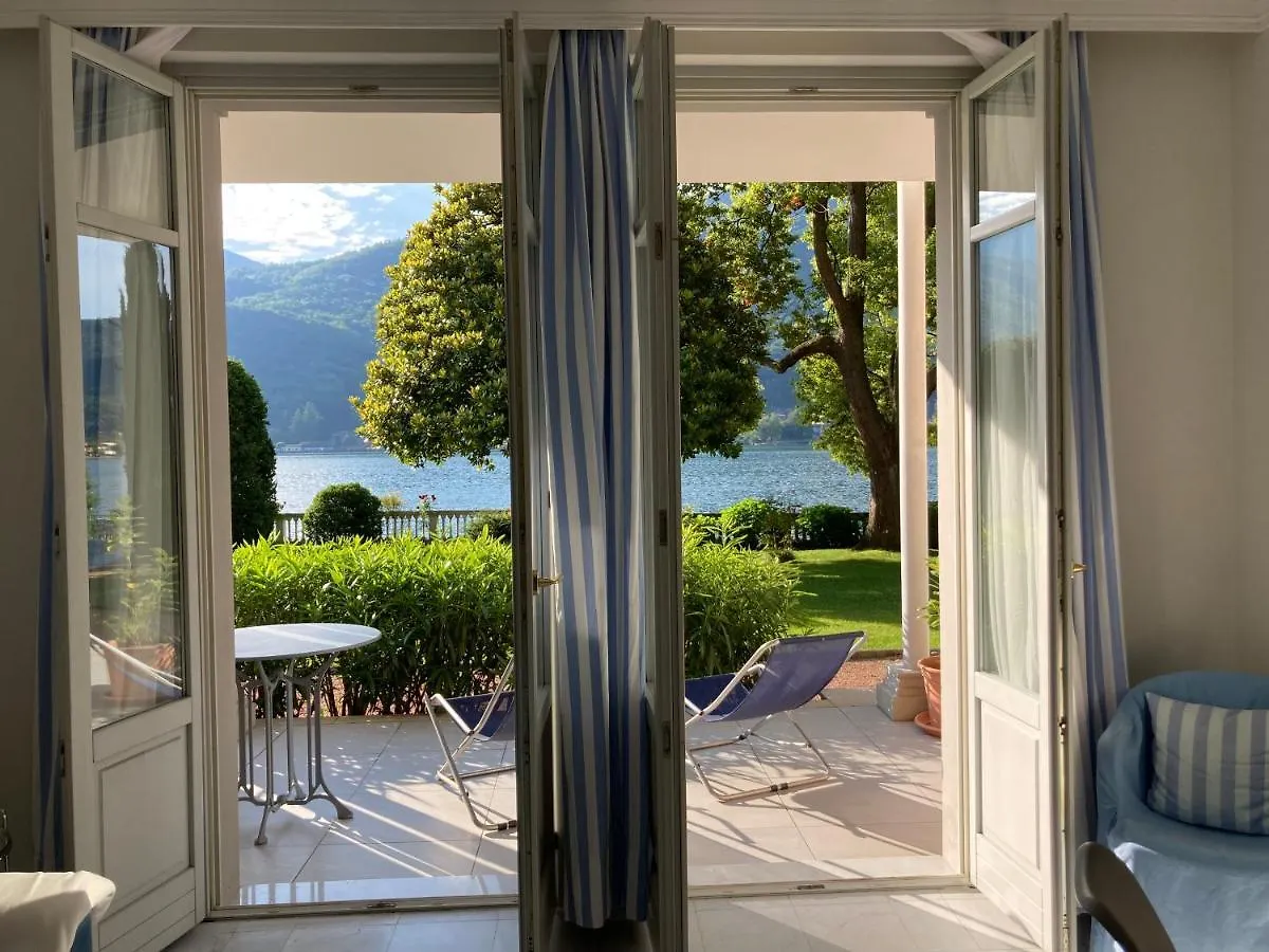 Apartment Ville Lago Lugano Porto Ceresio Italy