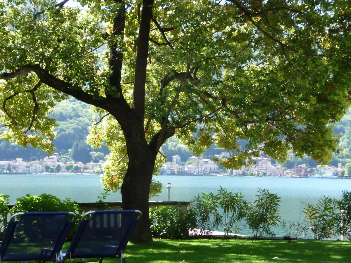 Ville Lago Lugano Porto Ceresio 0*,
