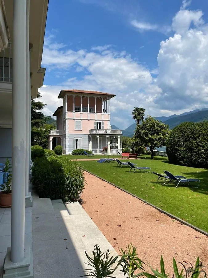 Ville Lago Lugano Porto Ceresio Apartment