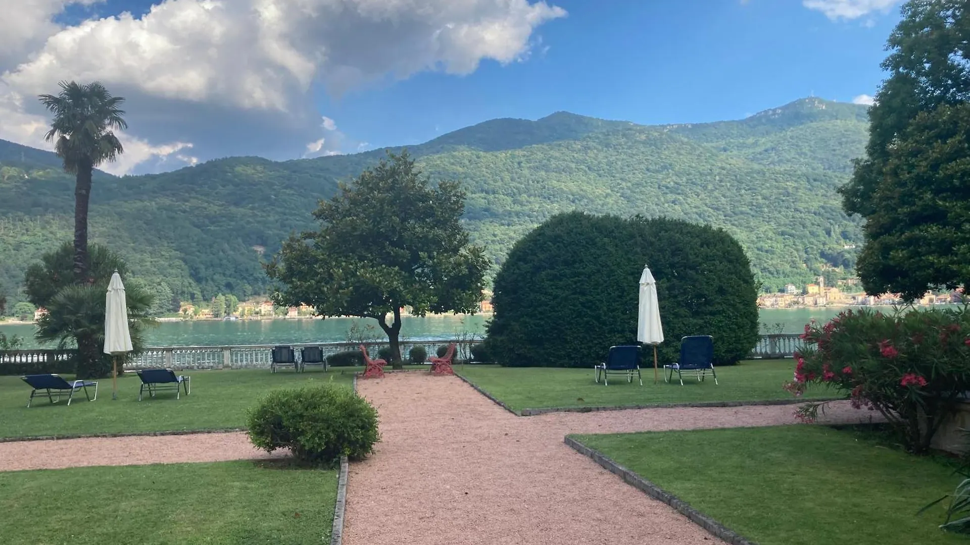 Ville Lago Lugano Porto Ceresio Italy