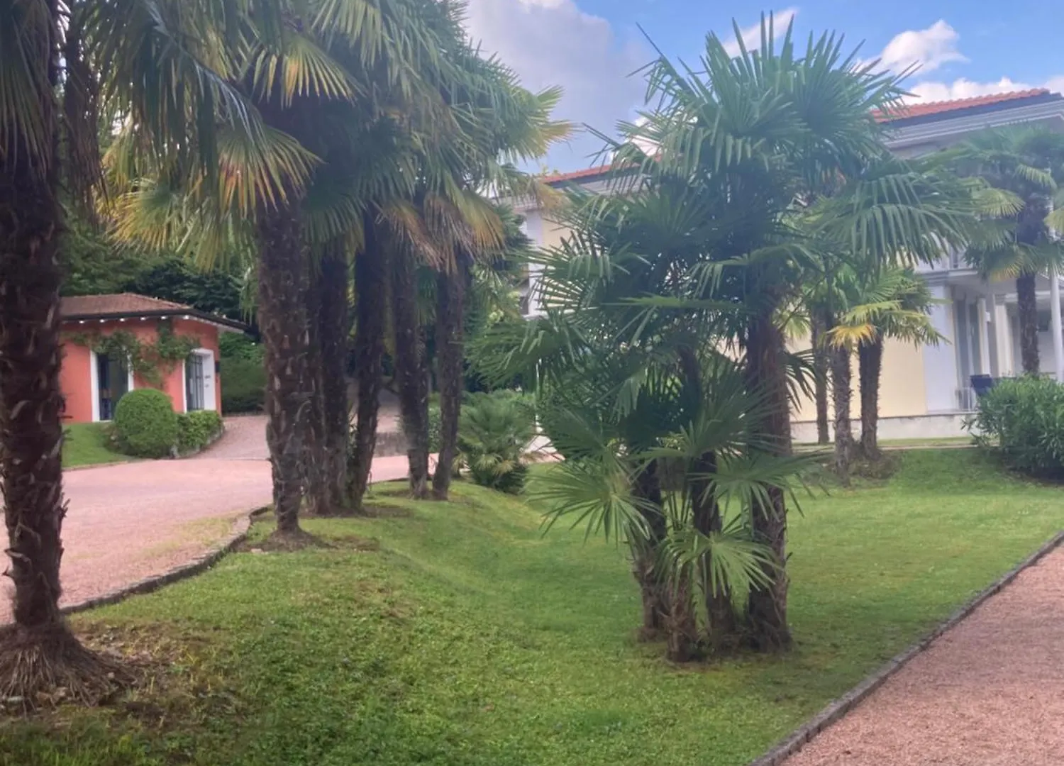 Apartment Ville Lago Lugano Porto Ceresio Italy